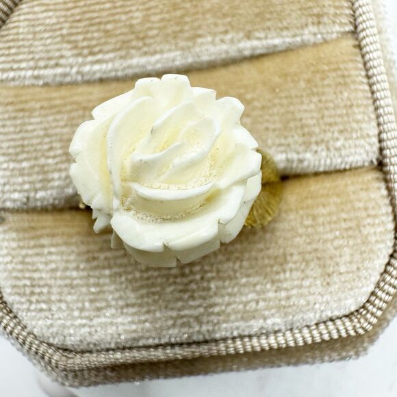 Vtg 14K Yellow Gold Carved Rose Ring With Leaves 2.4g Fine Jewelry Size 5.5 Band - Picture 16 of 16